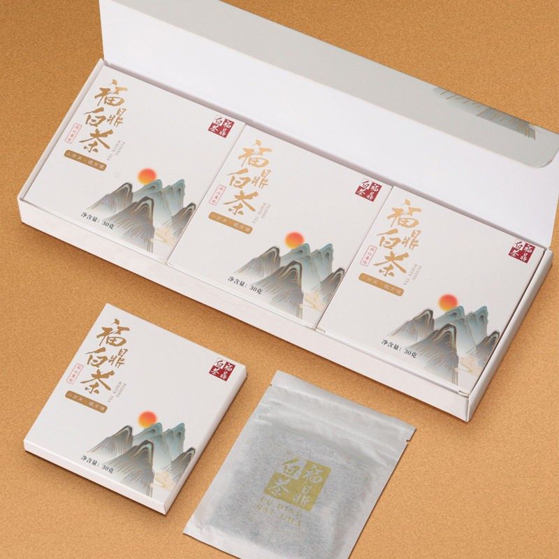 福鼎老白茶寿眉小方饼 特一级礼盒装 3盒